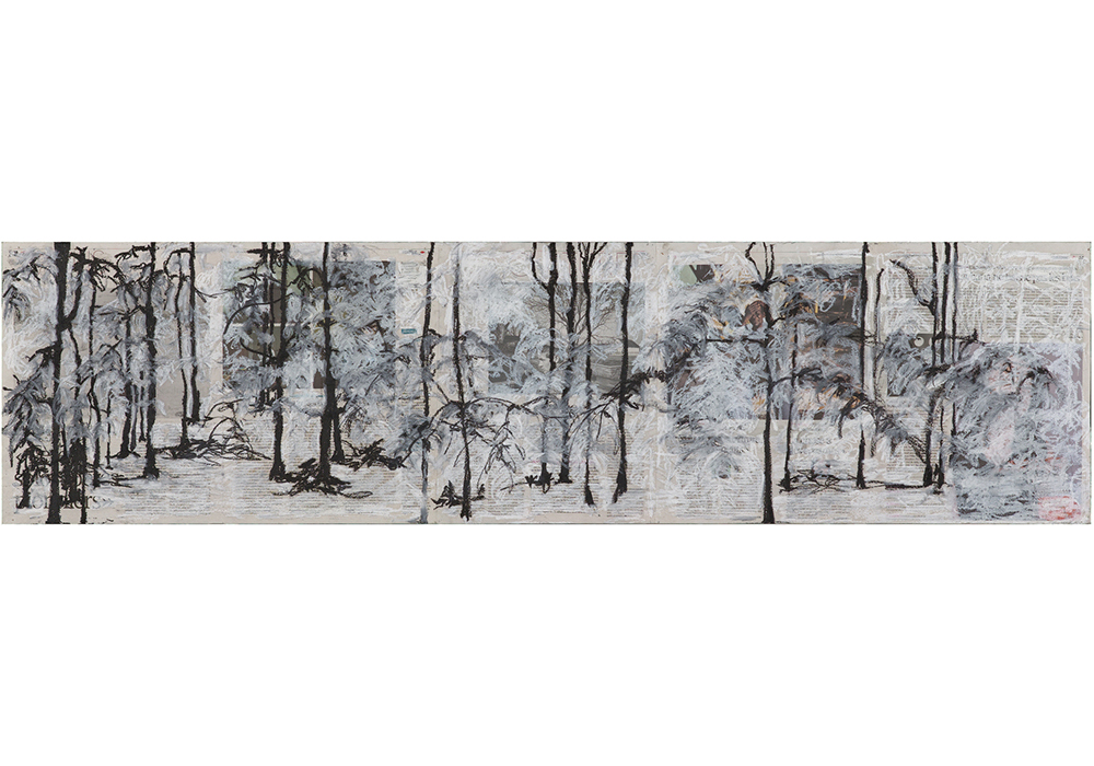Julie Perrin, "sans titre", acrylique sur papiers journaux, 170 x 40 cm, 2012